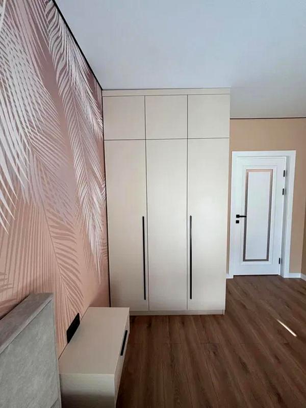 Spacious Apartment in Rusanivska Havana Complex with Premium Amenities