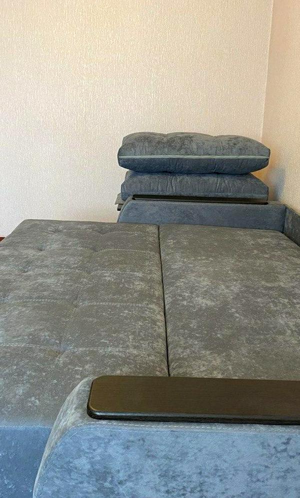 1-bedroom apartment near Kharkivska metro, fully furnished