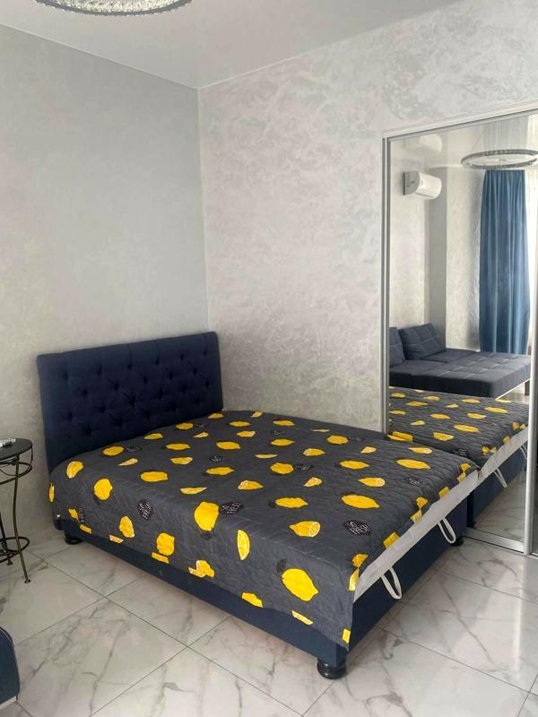 Short-term rental near 16 Fontana, Golden Shore Beach