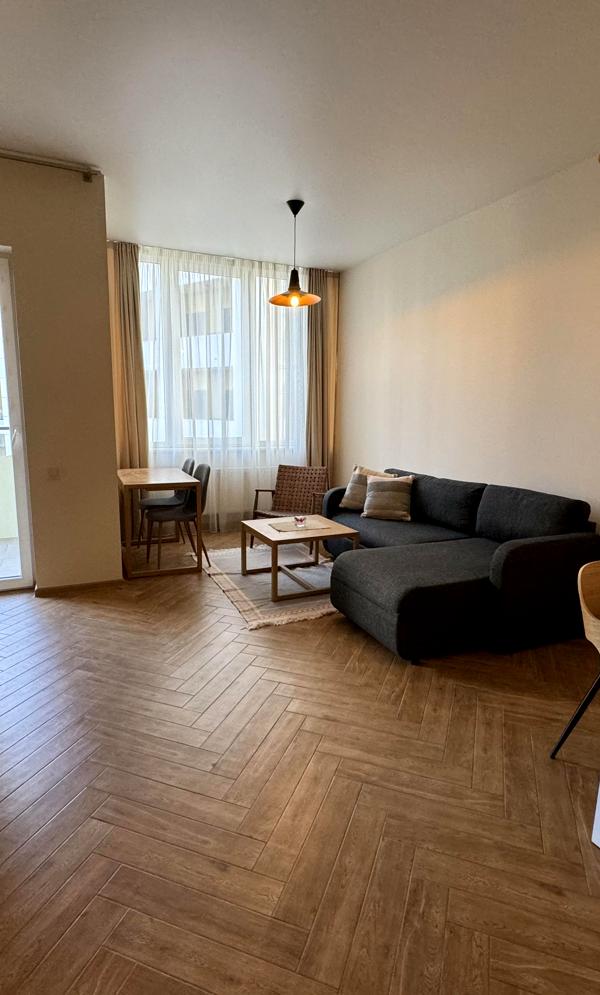 1-Bedroom Apartment with Kitchen Studio in Park Tower Complex