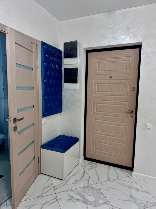 Two separate rooms in new Kontinient Complex, Odessa