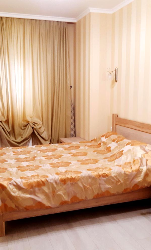 Stylish Studio Apartment in Central Location with Balcony