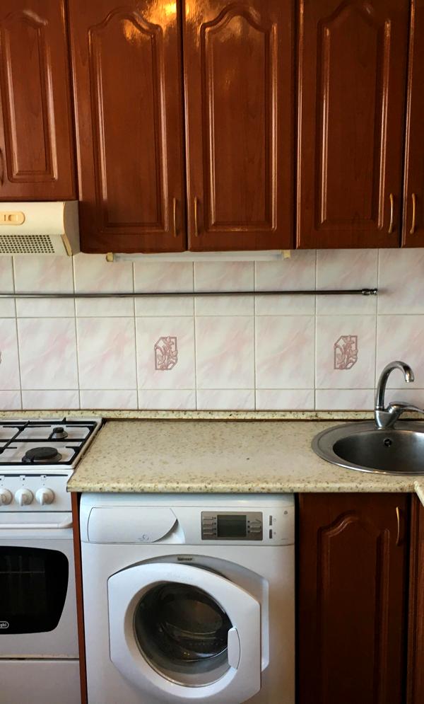 Two-room apartment in Svyatoshinsky district, Yuzhnaya Borshchagovka