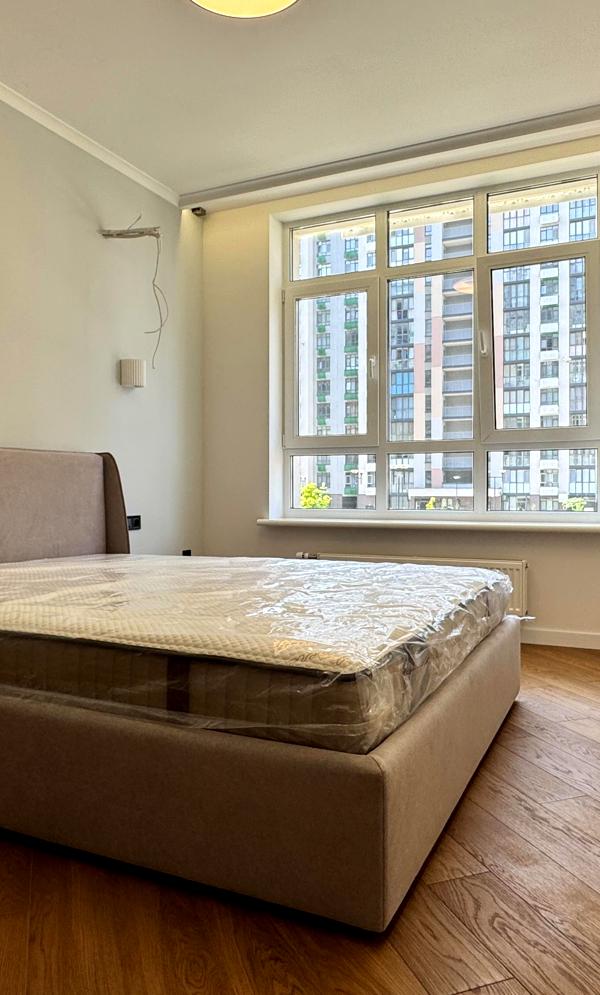 New 3-Room Apartment in 'Flower City' Complex with Modern Design
