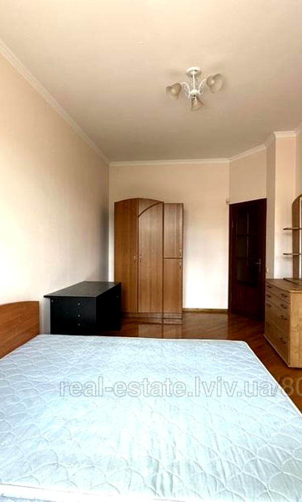 3-Bedroom Apartment with Designer Interior, 2 Bathrooms, 2 Balconies