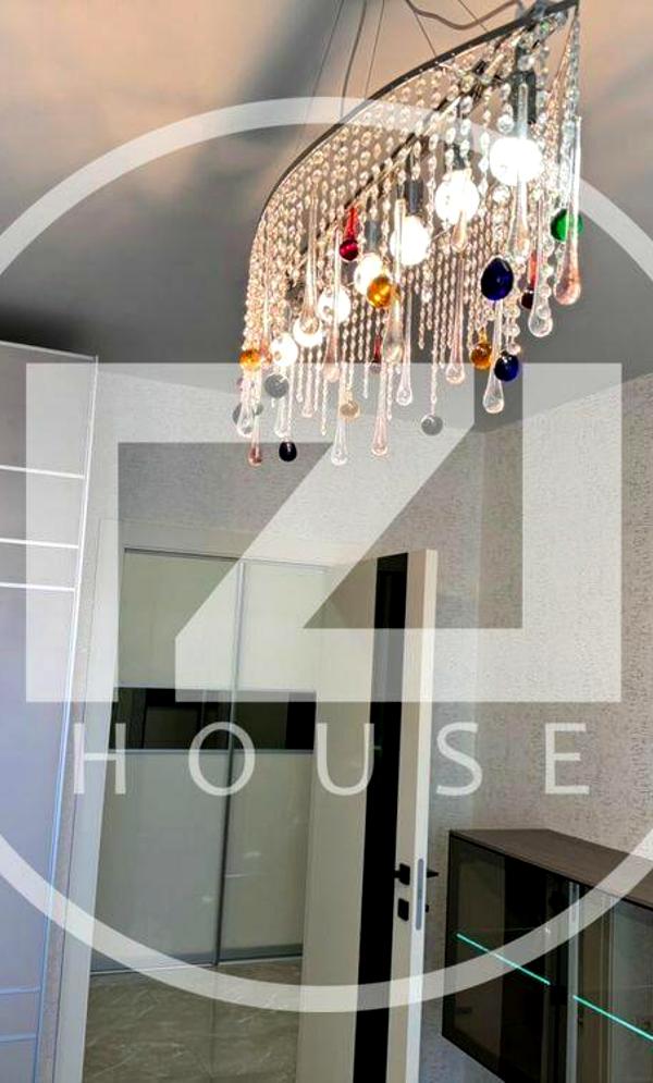3-Room Stylish Apartment in Hoffmann House with Euro Renovation