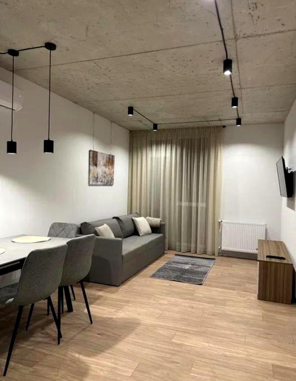1-Bedroom Studio Apartment with Fully Equipped Kitchen