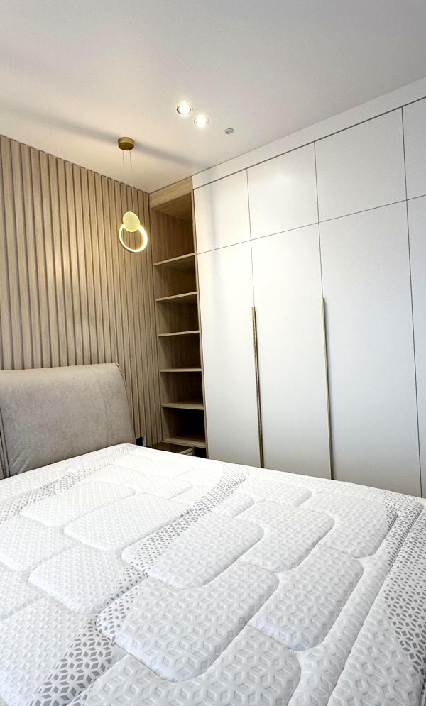 Designer Renovated 40m2 Apartment in White Lines Complex near Holosiyivska Metro
