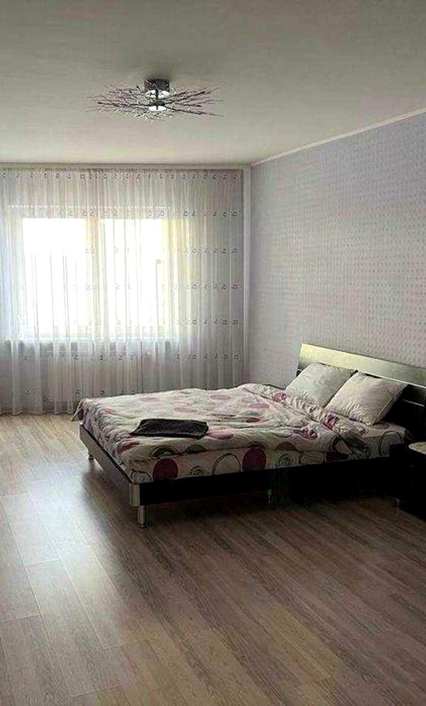 3-Bedroom Apartment in Abrycos Complex, Near Poznyaki Metro
