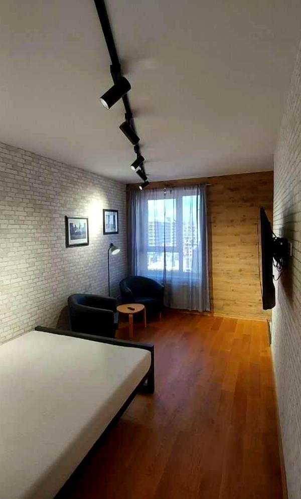 Cozy One-Bedroom Apartment in Maloholosky Hills