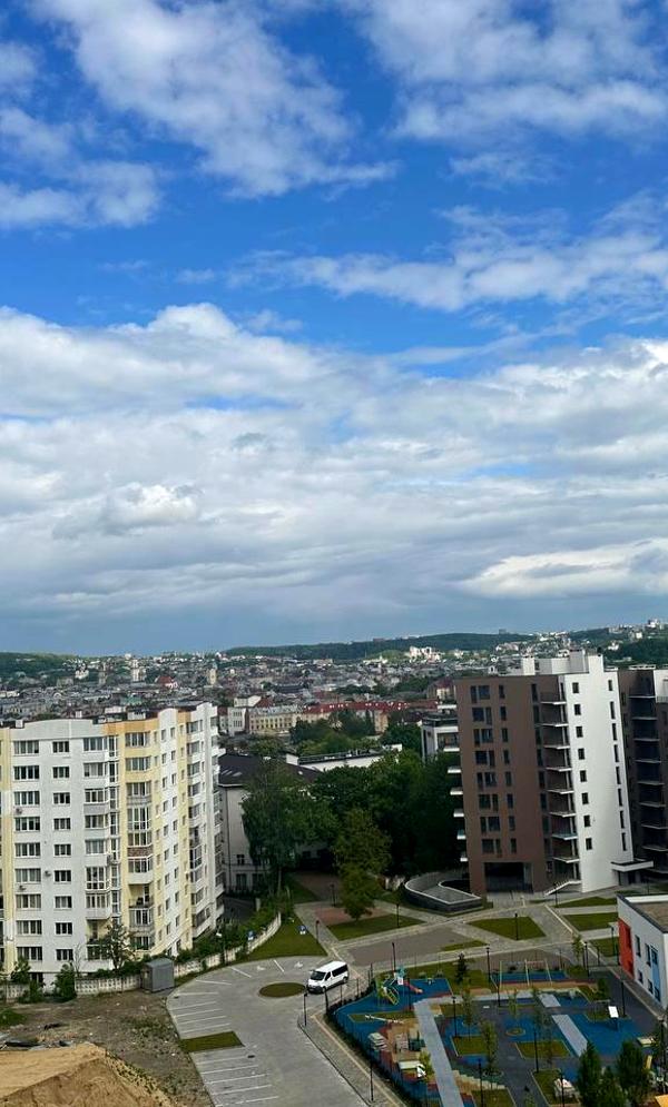 Atmospheric 1-bedroom apartment in Britannia Complex, Lviv