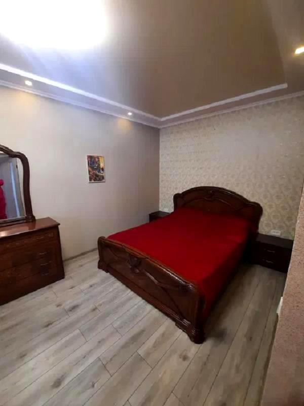 1-Bedroom Apartment with Euro Renovation