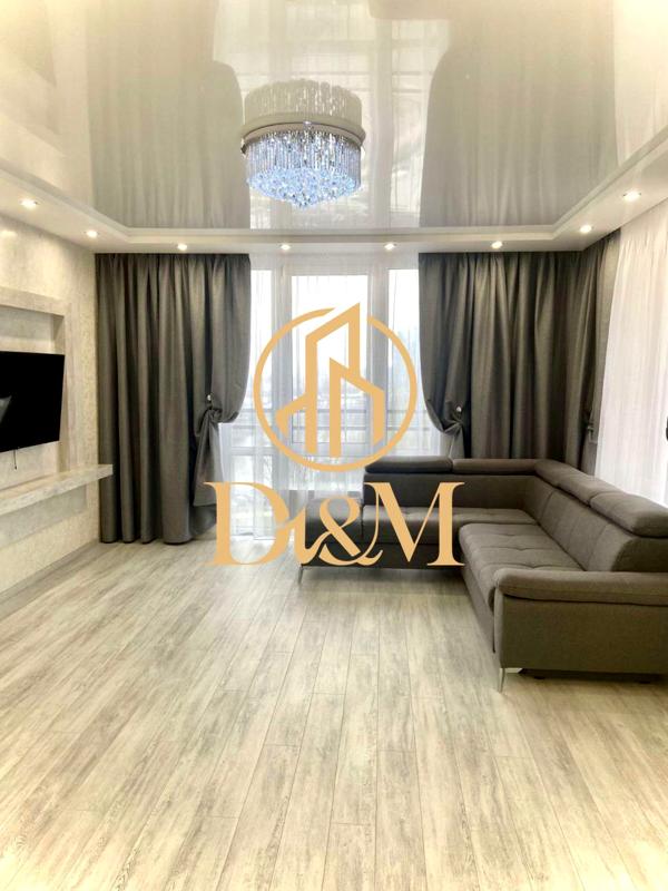 Euro 3-Room Apartment in Seven Complex near Dniprovsky Embankment