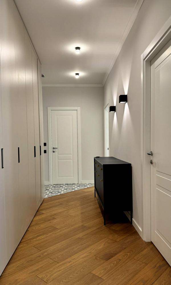 New 3-Room Apartment in 'Flower City' Complex with Modern Design