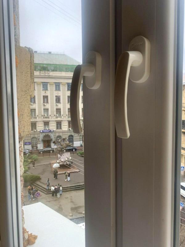 3-Room Apartment in City Center near University