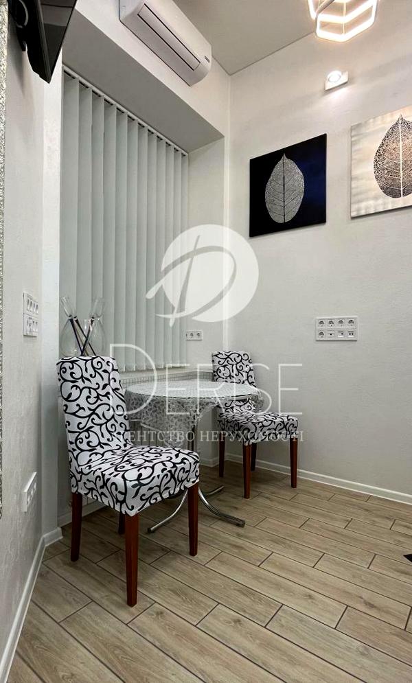 Stylish 2-Room Apartment in Kyiv City Center