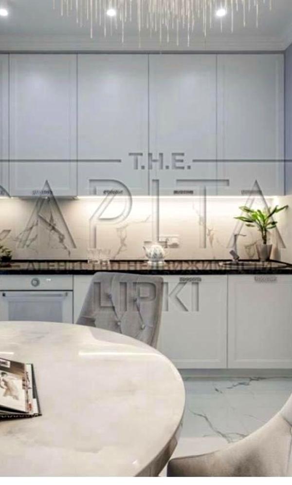 Luxury 2-Room Apartment in Bulvar Fontanov Complex, Saperne Pole Street