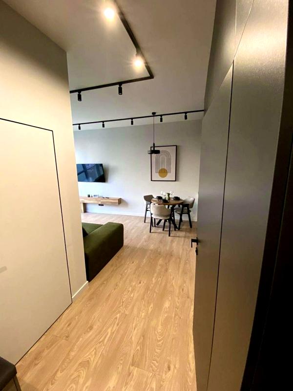 1-Bedroom Apartment in Kyiv Historical Center, Fully Furnished