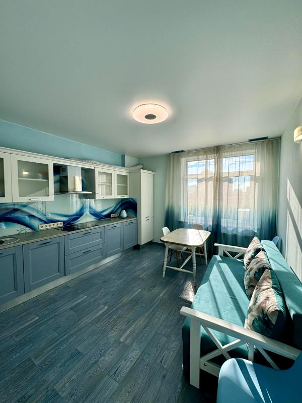 Two-room apartment with premium renovation in Shevchenkovsky district