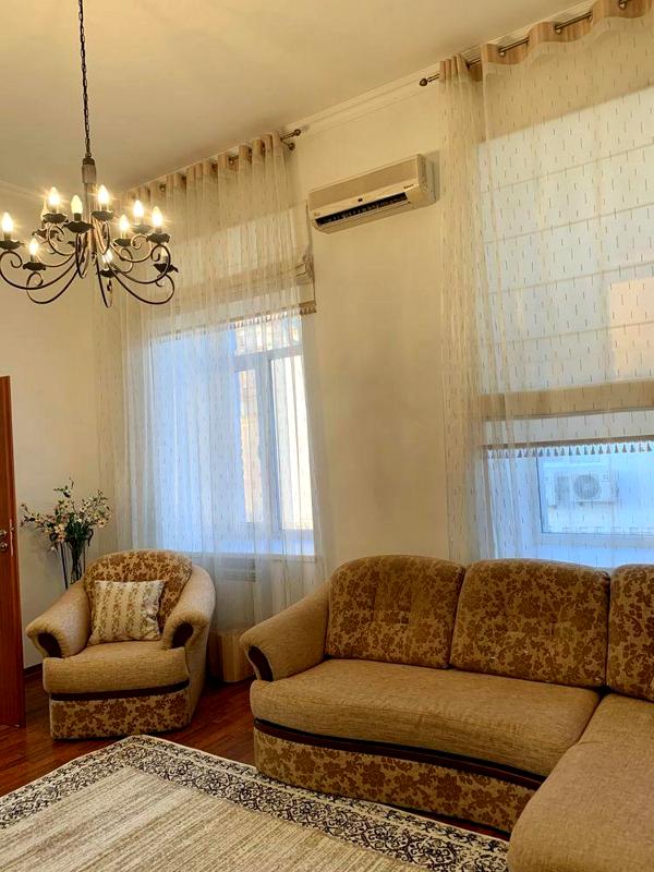 2-Room Apartment on Lutheranska Street, Well-Renovated and Spacious