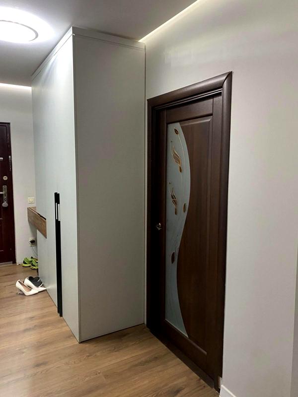 Spacious 3-room apartment in Uzhgorod, Freedom Avenue