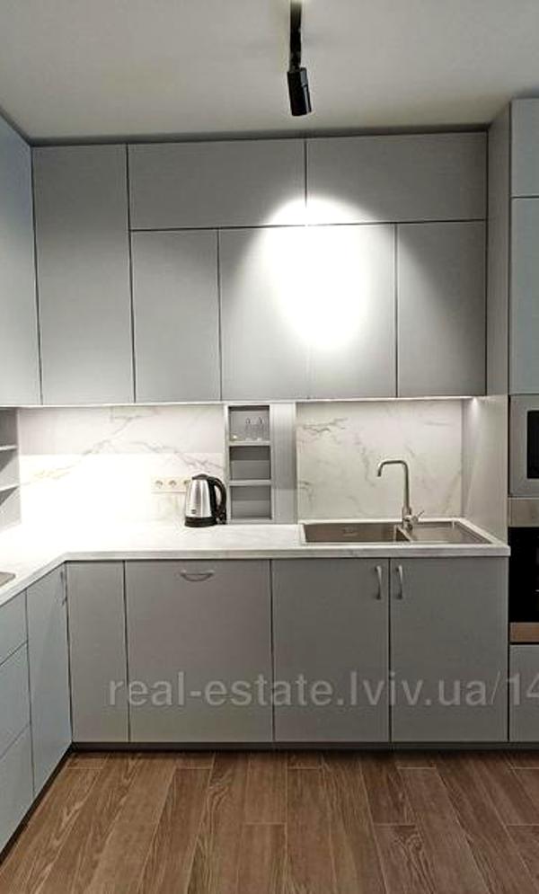 Fully Furnished Apartment with Euro Renovation in Kontinient Complex