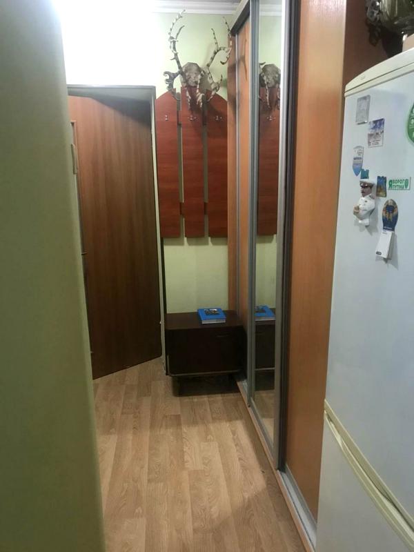 1-Room Apartment near Darnytsya Metro, Fully Equipped