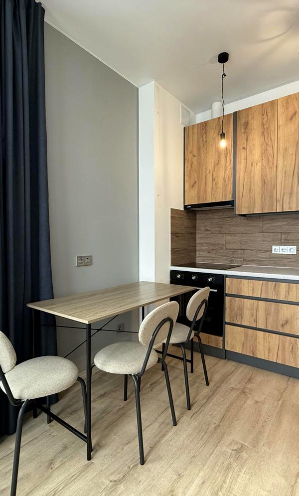 Cozy Apartment in London Park Complex