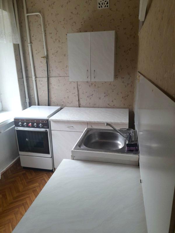 Cozy Apartment near Klovska Metro with Modern Amenities