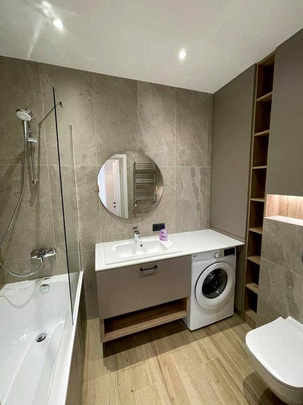 Spacious 2-bedroom apartment in ЖК Avenue 5 with city view
