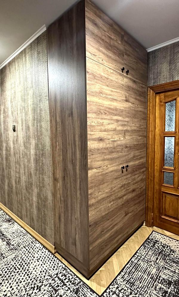 3-Room Apartment in Red Cherry Avenue, Sykhiv District