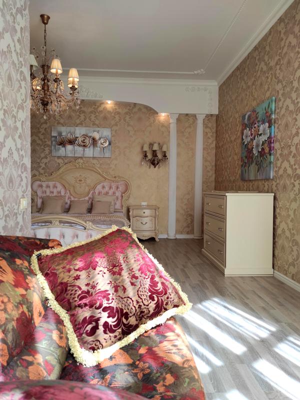 Spacious Apartment in Prestigious Mercedes Complex with Sea View