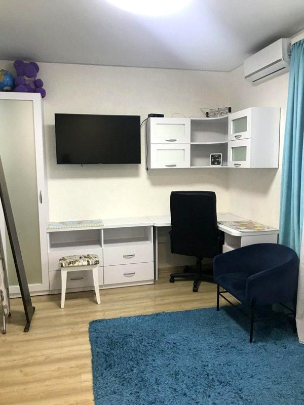 Fully Furnished 1-Bedroom Apartment in New Building