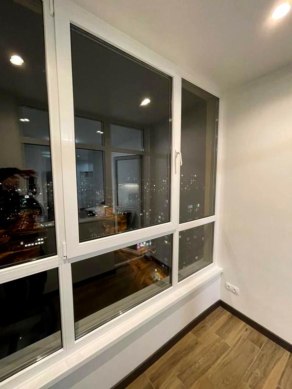 Comfortable Warsaw Apartment with City View