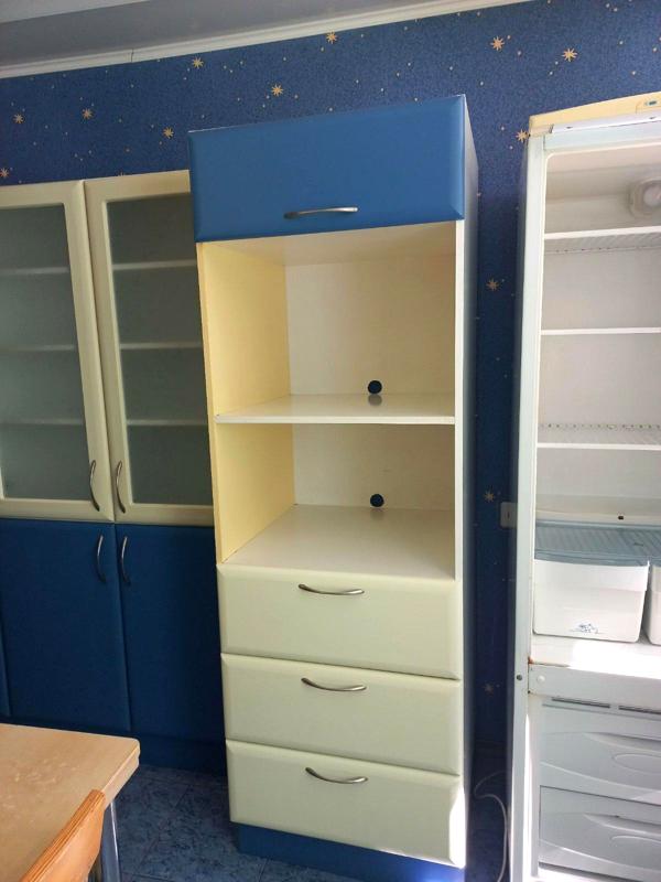 1-Room Apartment near International Square with Built-in Kitchen