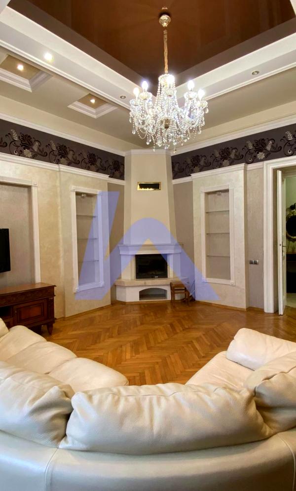 2-Room Apartment in City Center, Near Public Transport