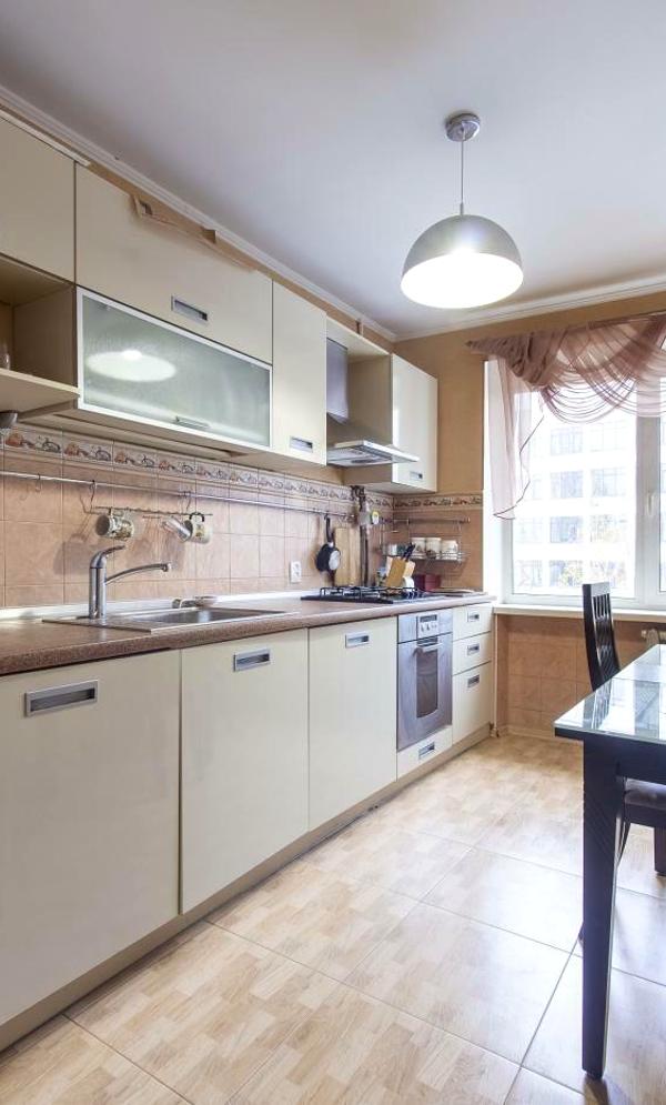 3-Room Apartment on Tatarska Street, Lukyanivska, Shevchenkivsky District