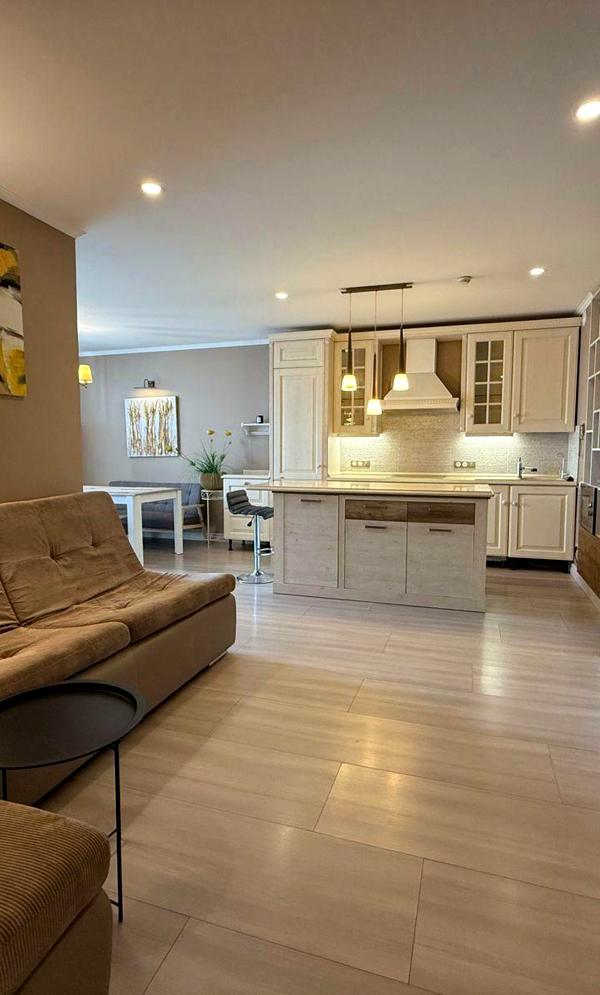 2-Bedroom Apartment in Park Avenue VIP, Holosiivskyi District