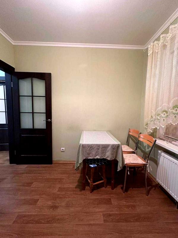 1-Bedroom Apartment at Boris Gmyri Street, Patriotika Complex