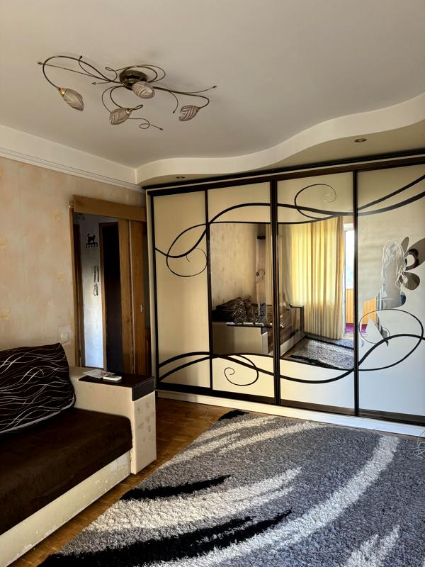 1-Bedroom Apartment near Minskaya Metro, Fully Furnished
