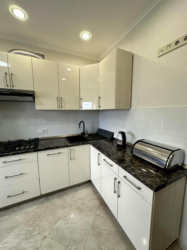 Fully Equipped 2-Room Apartment on Stusa Street