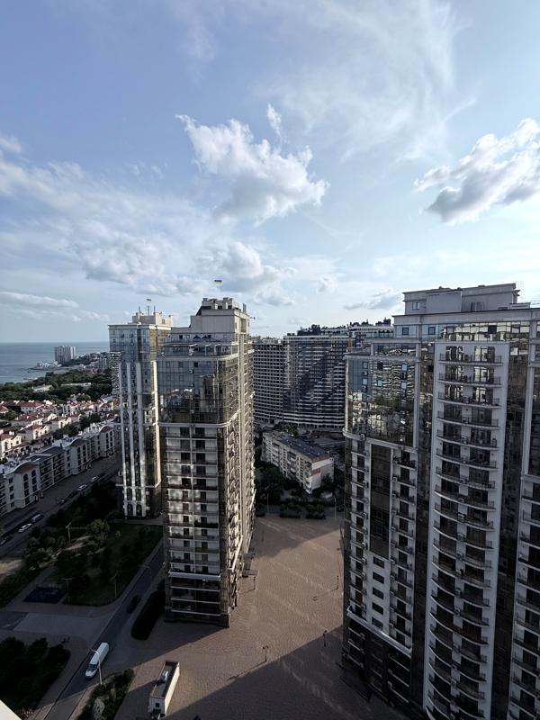 Spacious 2-Bedroom Apartment with Sea View at French Boulevard