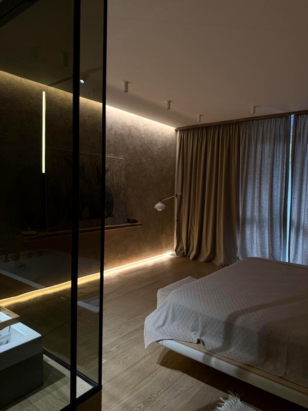 Elite 3-Room Apartment in French Quarter 2 Complex, Pechersk District