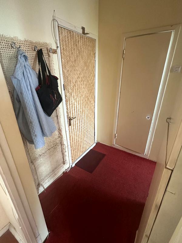 Spacious 1-bedroom apartment near Desnyanski Park with good infrastructure