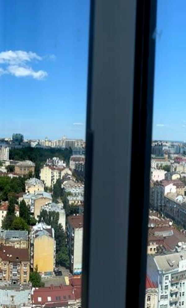 Luxury 3-Bedroom Apartment in Royal Tower with City Views