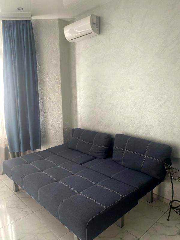 Short-term rental near 16 Fontana, Golden Shore Beach