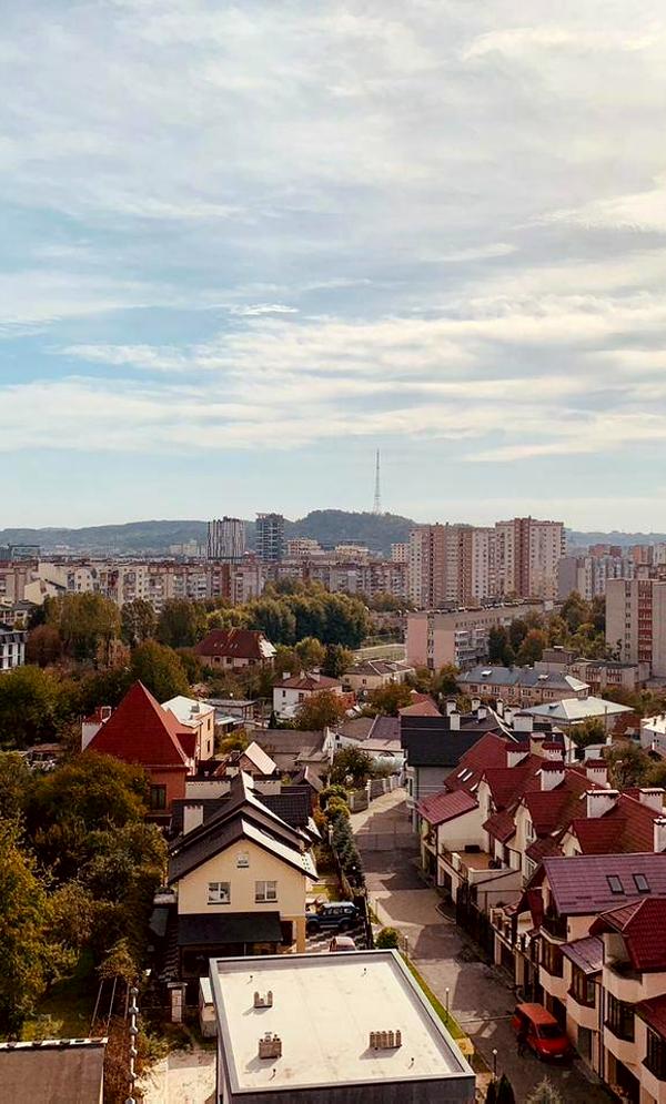 Modern Furnished Apartment in ЖК Plus with Extensive Amenities