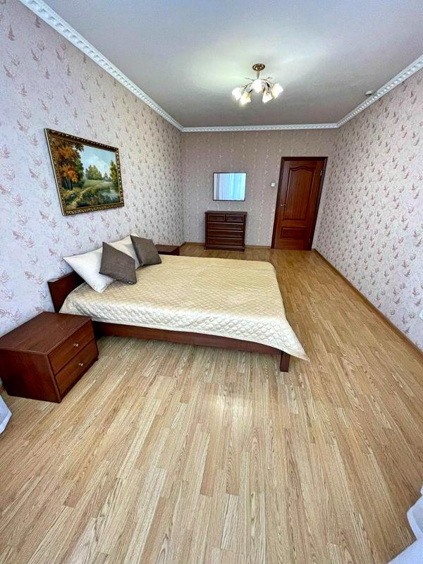Spacious 3-Room Apartment with Separate Rooms and Quality Renovation