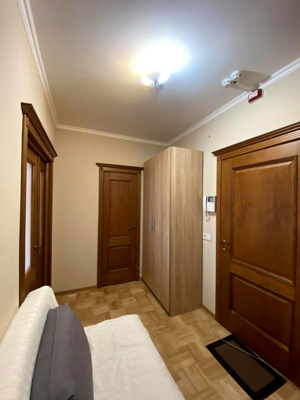 1-Bedroom Apartment near Demiivska Metro, Fully Furnished