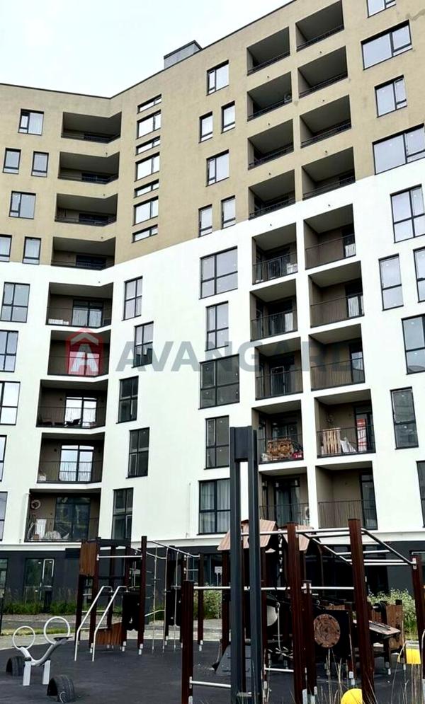Modern 1-Bedroom Apartment in Safe Town Complex, Lviv